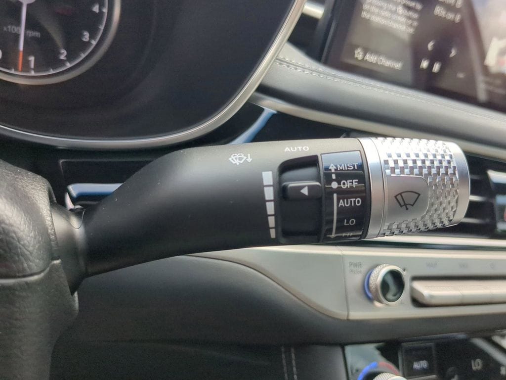 2025 GENESIS G70 Sport Advanced - Photo 23
