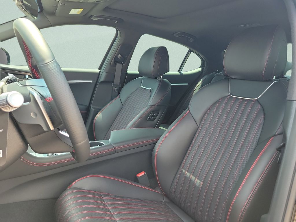2026 GENESIS G70 30