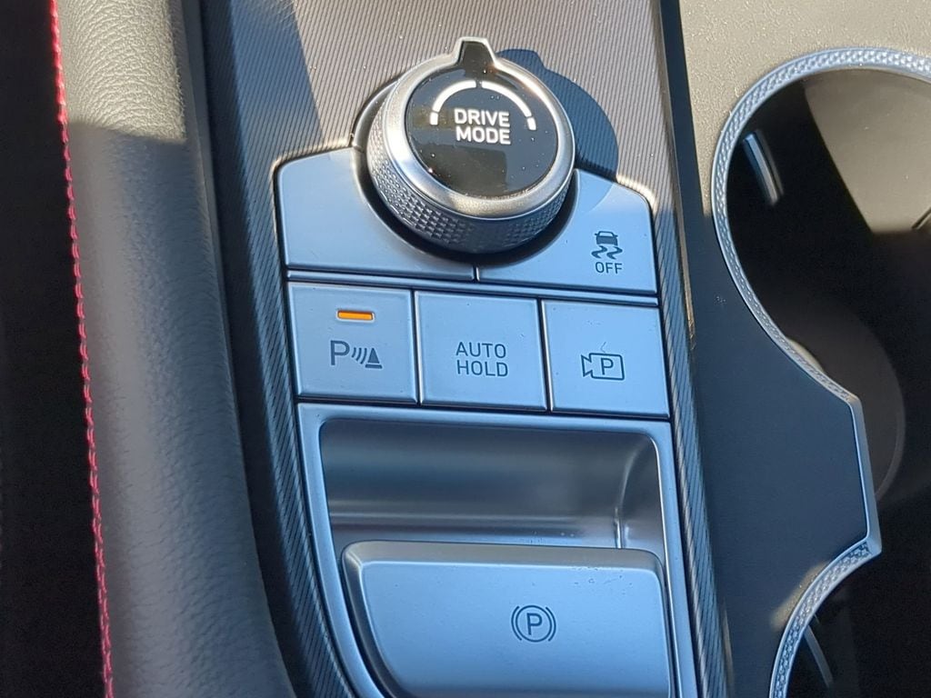 2025 GENESIS G70 Sport Advanced - Photo 26