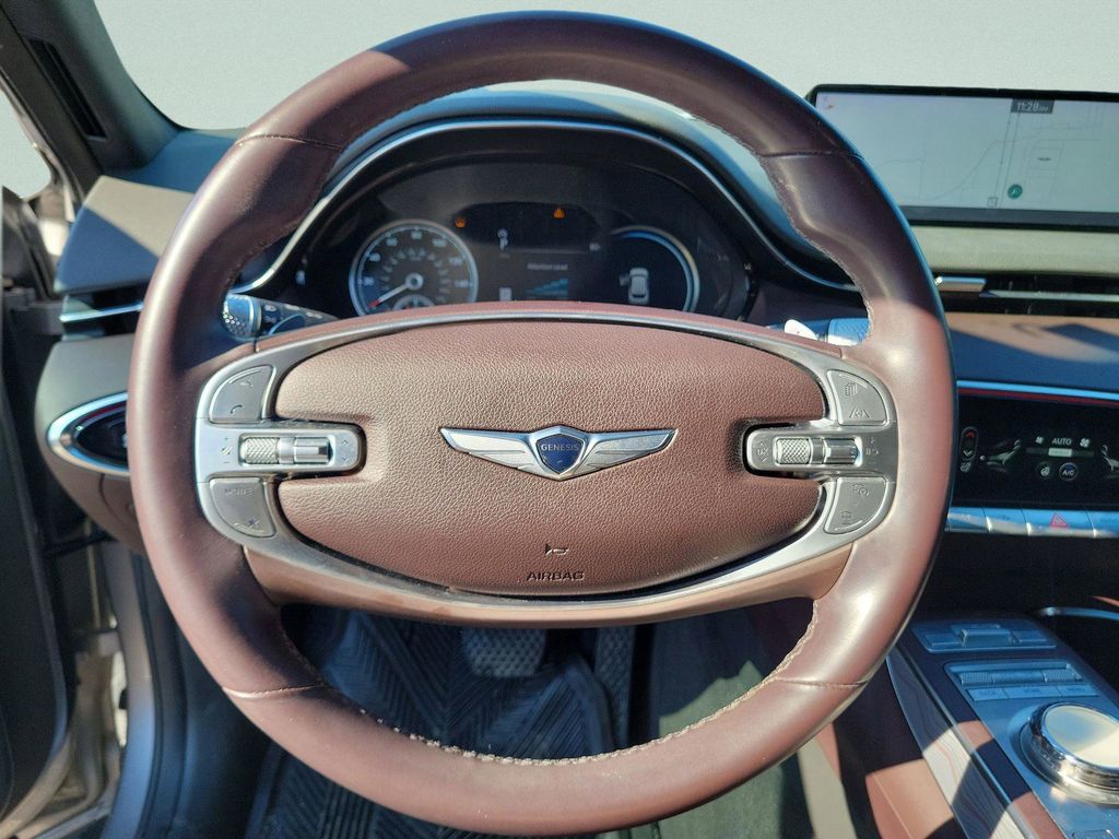 2024 GENESIS GV70 Standard - Photo 15