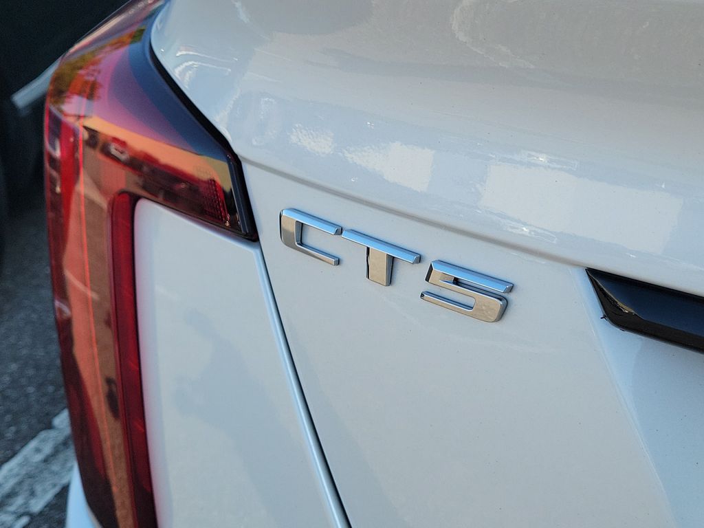 2024 Cadillac CT5 Premium Luxury - Photo 9
