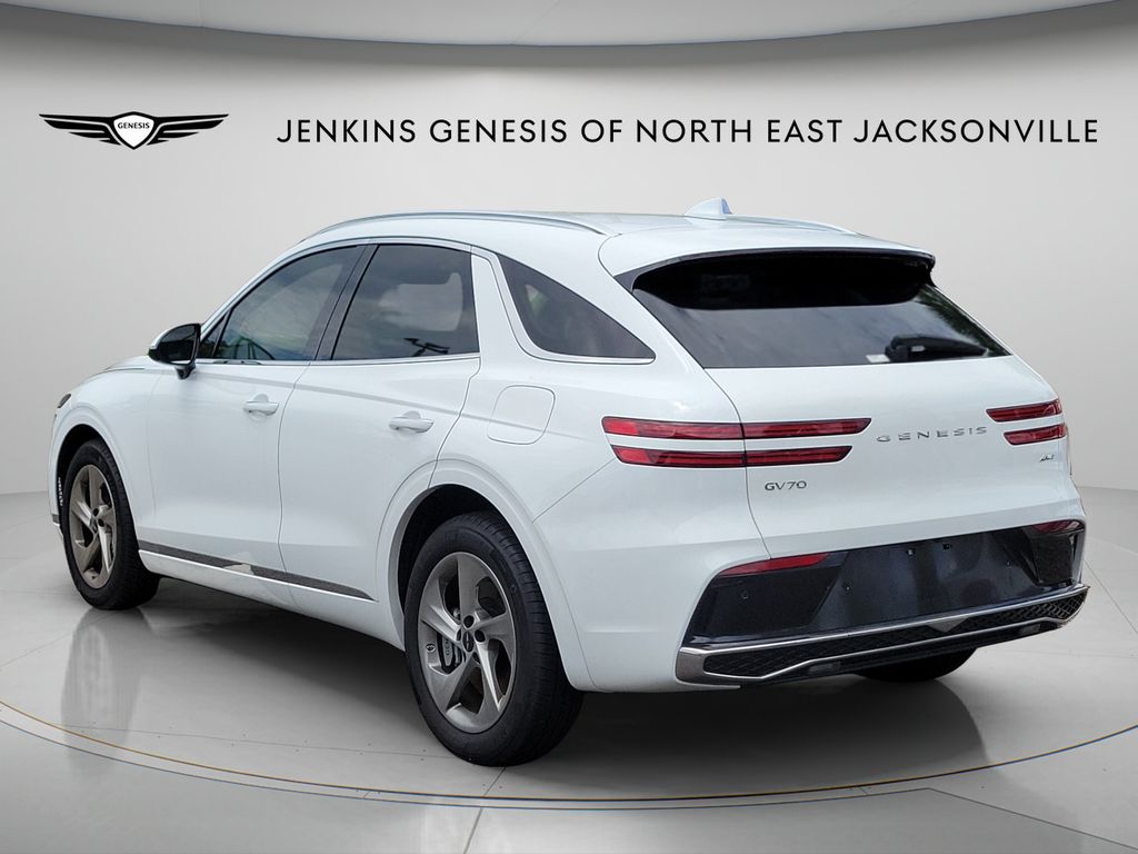 2026 GENESIS GV70 Standard - Photo 4