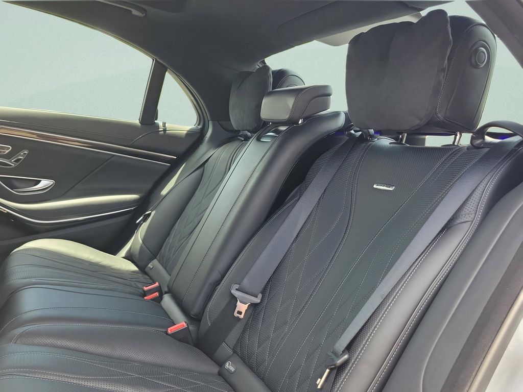 2020 Mercedes-Benz S-Class AMG S63 - Photo 10