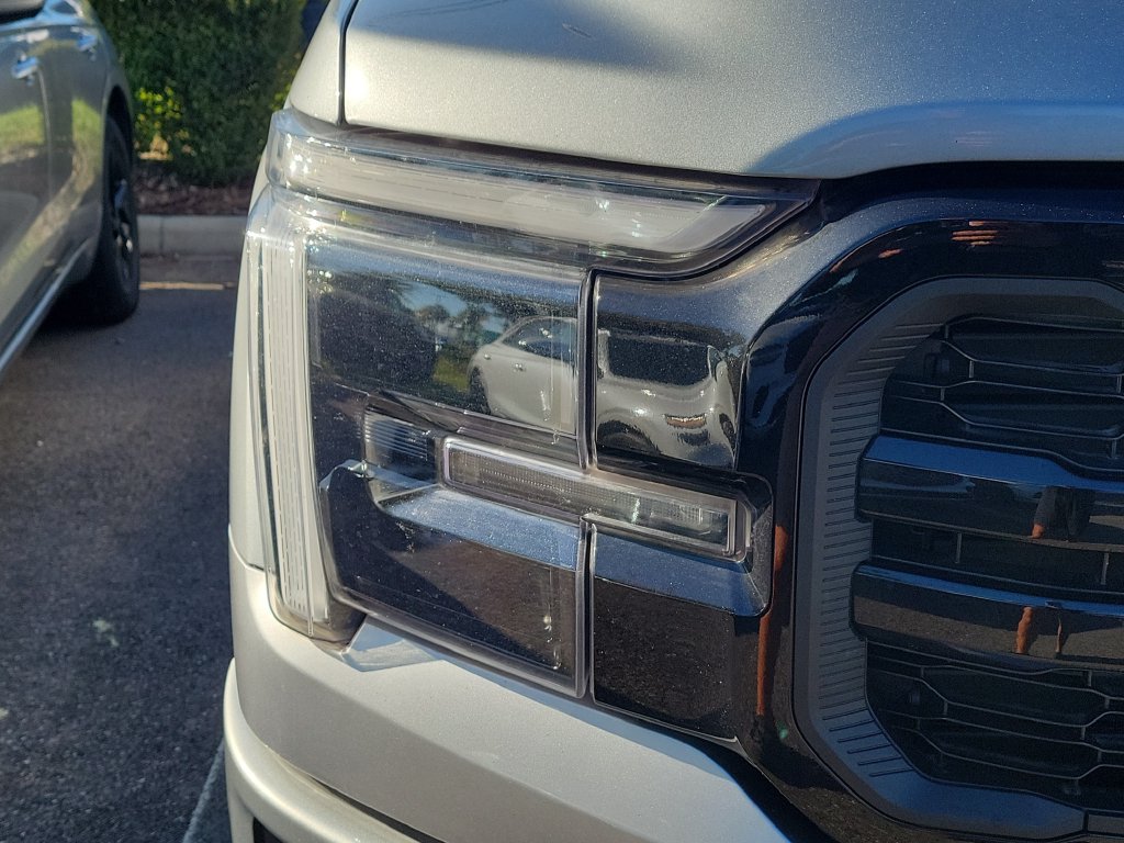 2025 Ford F-150 Lariat - Photo 7