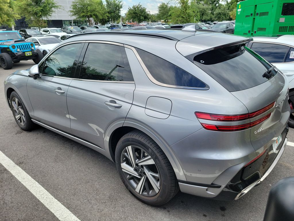 2026 GENESIS GV70 Sport Advanced - Photo 9