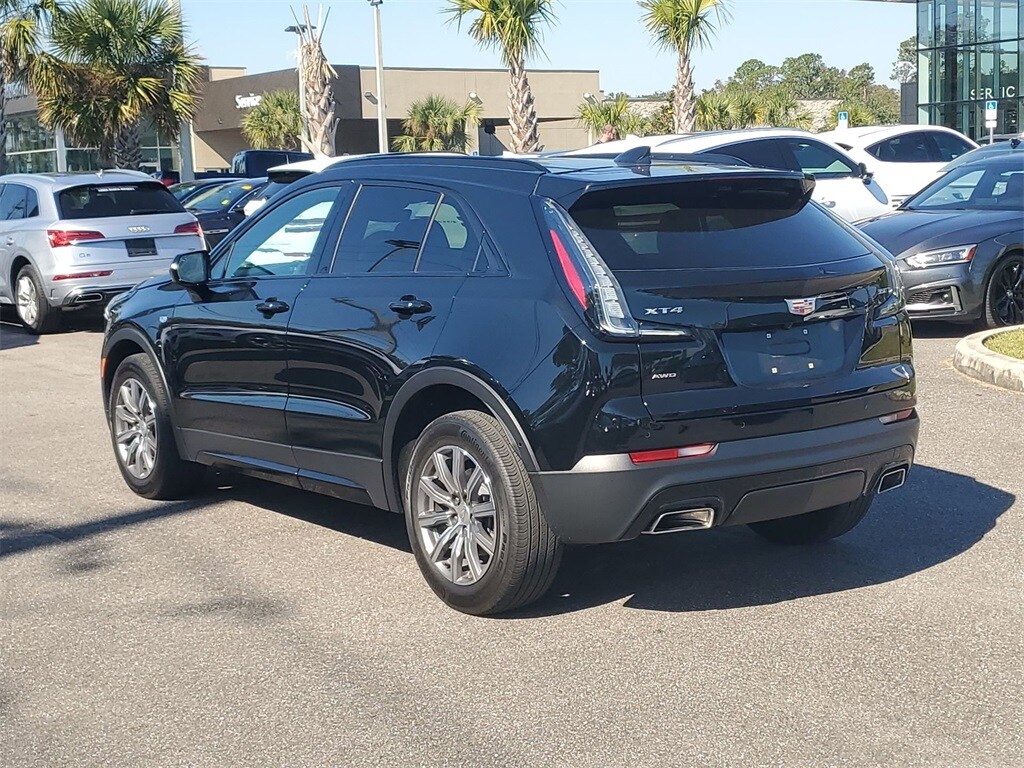 2023 Cadillac XT4 Sport photo 4