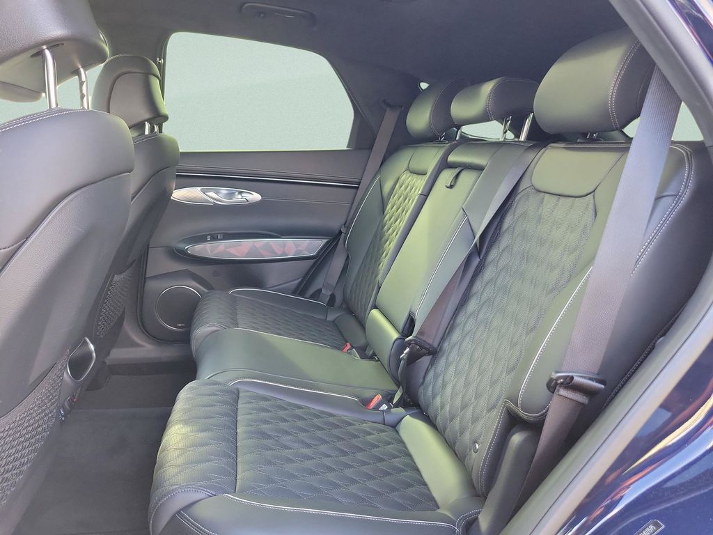 2025 GENESIS GV70 Sport - Photo 13