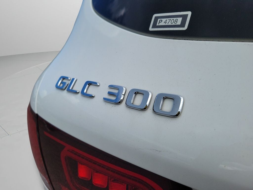 2021 Mercedes-Benz GLC GLC300 - Photo 40