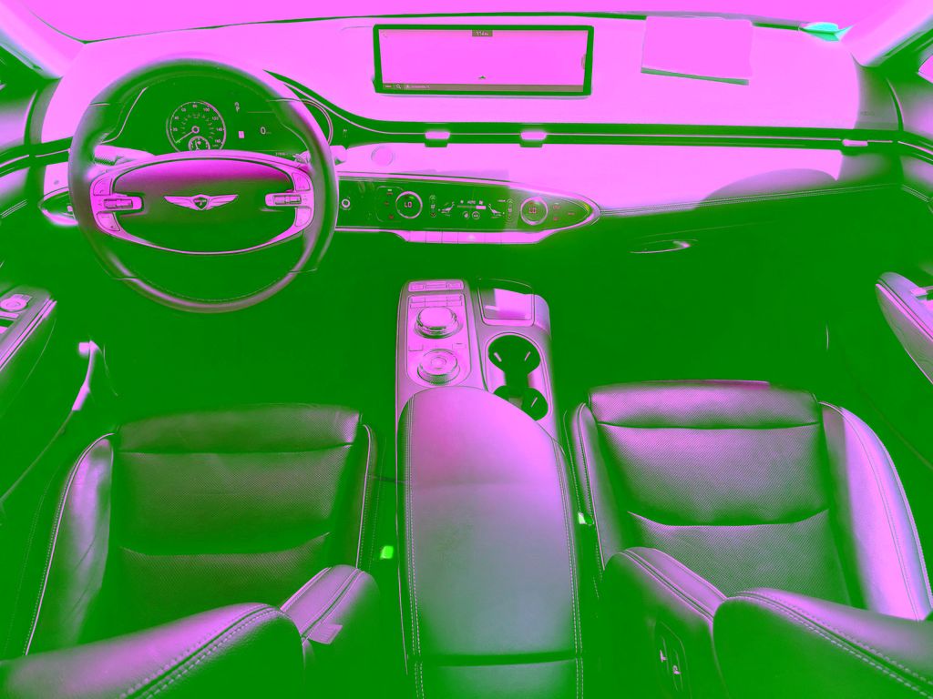 2023 GENESIS GV70 Standard - Photo 26