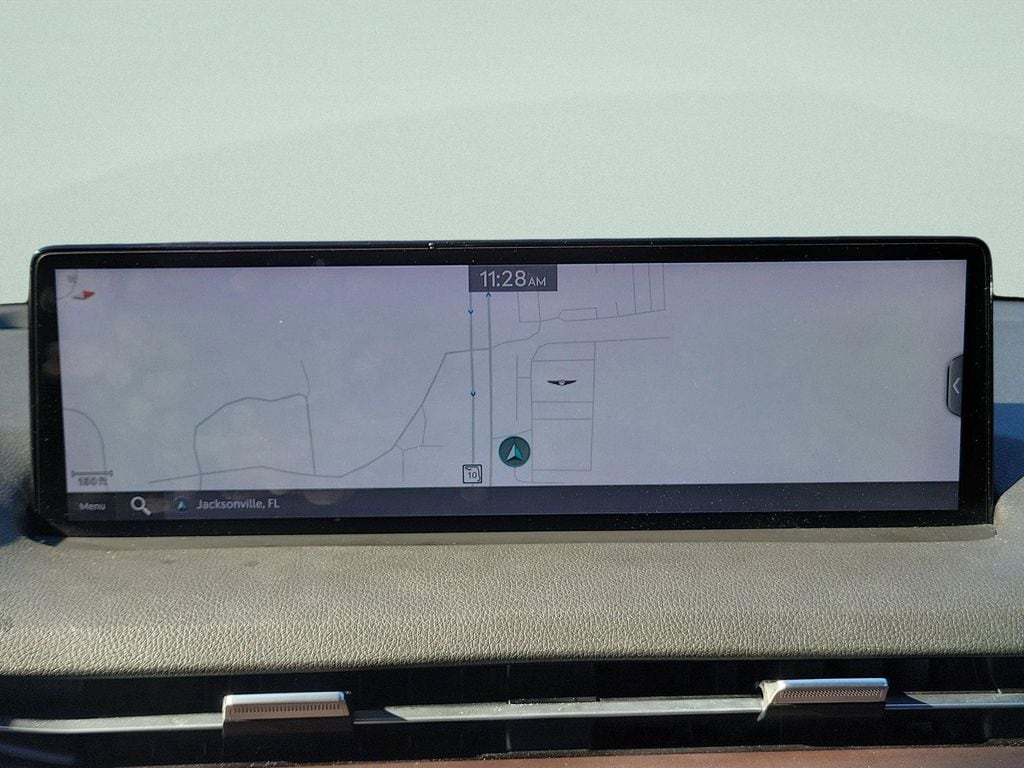 2024 GENESIS GV70 Standard - Photo 7