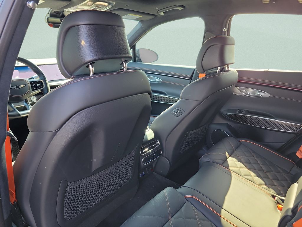 2026 GENESIS GV70 Sport Prestige - Photo 11