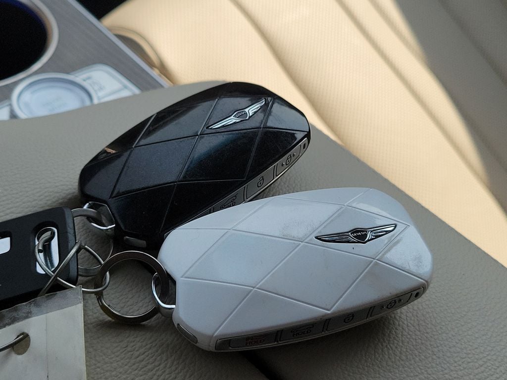 2025 GENESIS GV80 Advanced - Photo 30