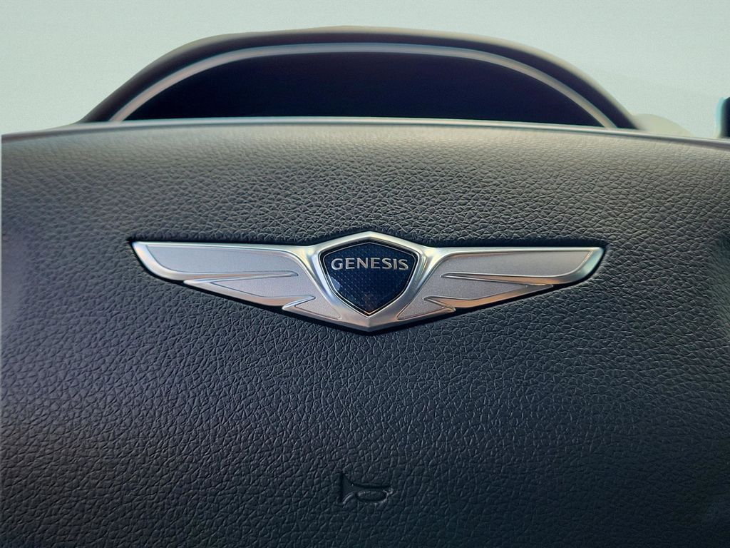 2025 GENESIS GV70 Standard - Photo 27