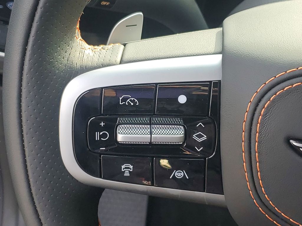 2026 GENESIS GV70 Sport Prestige - Photo 18