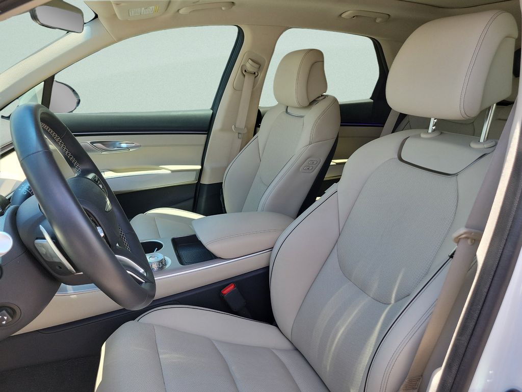 2026 GENESIS GV70 Advanced - Photo 15
