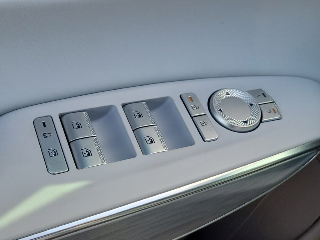 2026 GENESIS GV70 Base - Photo 16
