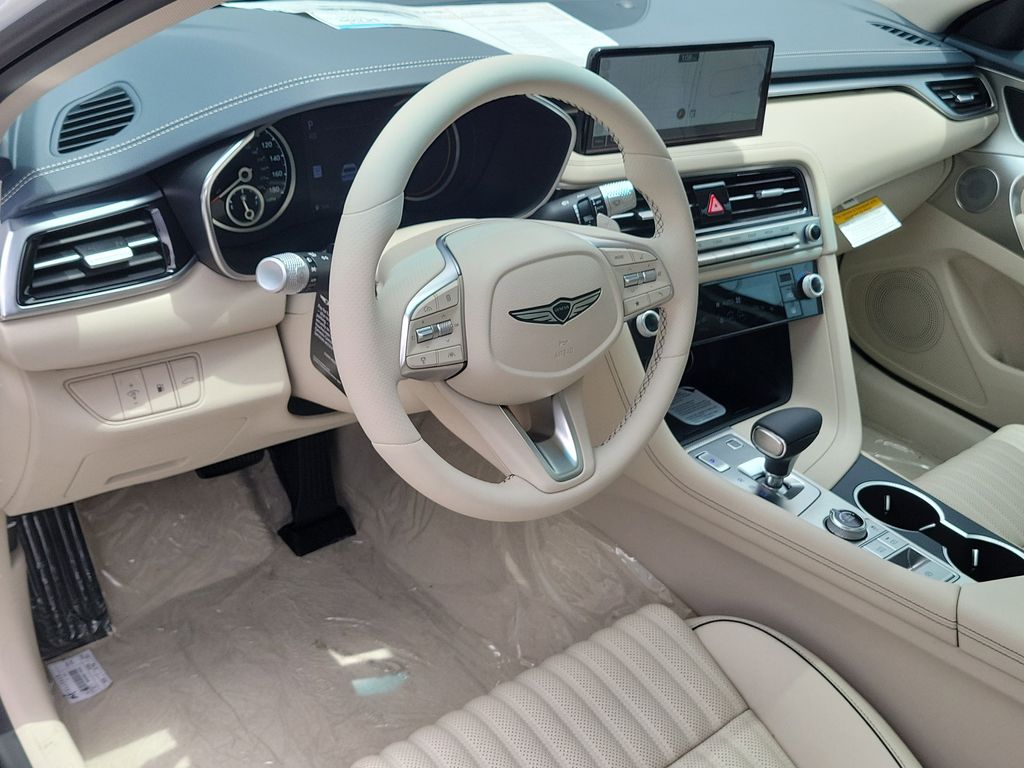 2026 GENESIS G70 23