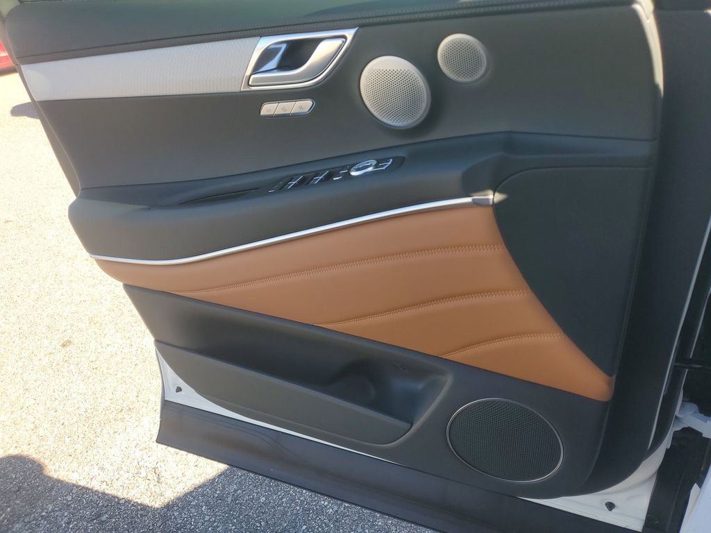 2026 GENESIS GV80 Advanced - Photo 19