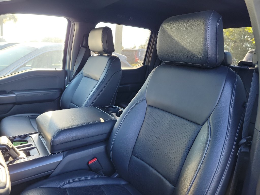 2025 Ford F-150 Lariat - Photo 9