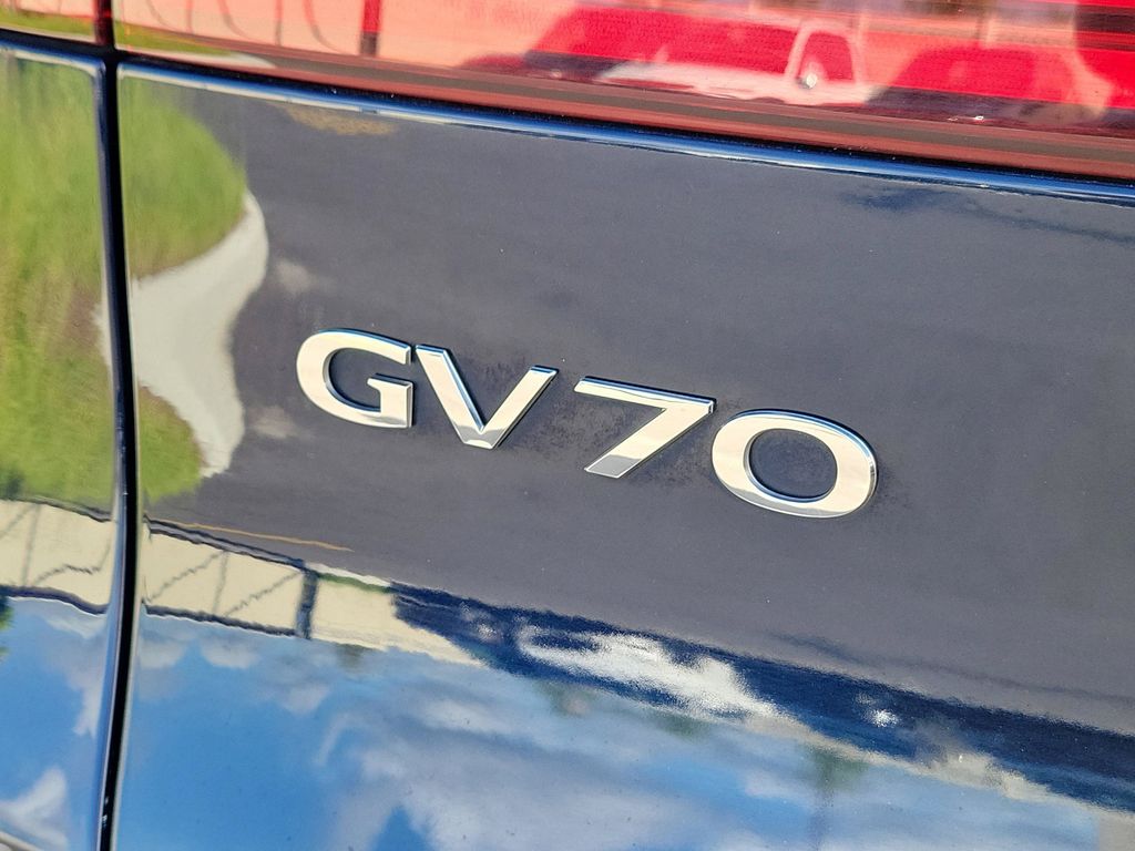 2025 GENESIS GV70 Sport - Photo 9