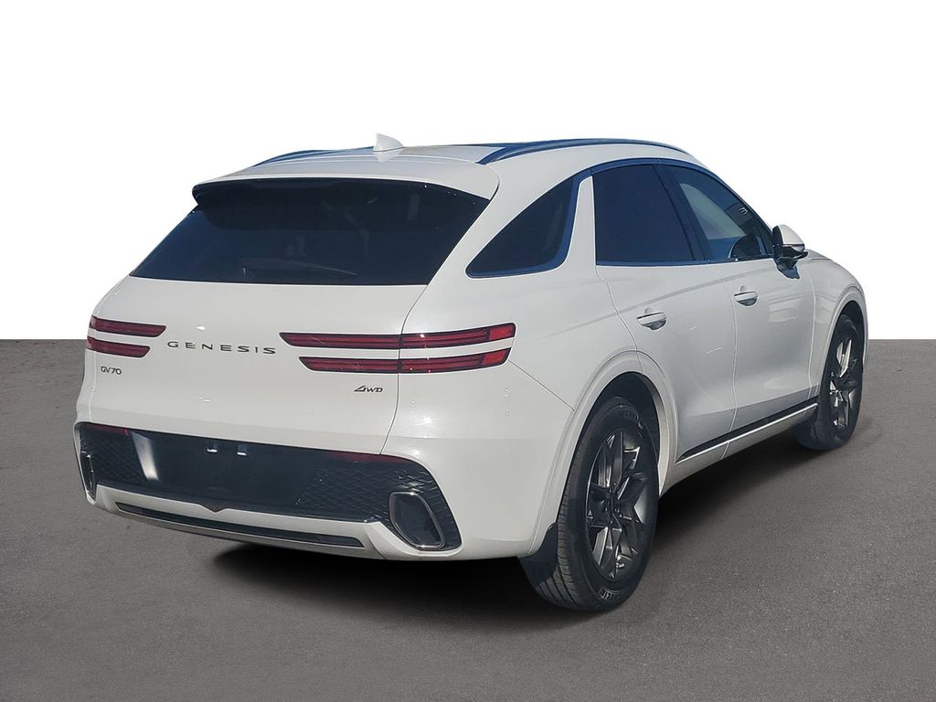2024 GENESIS GV70 Standard - Photo 6