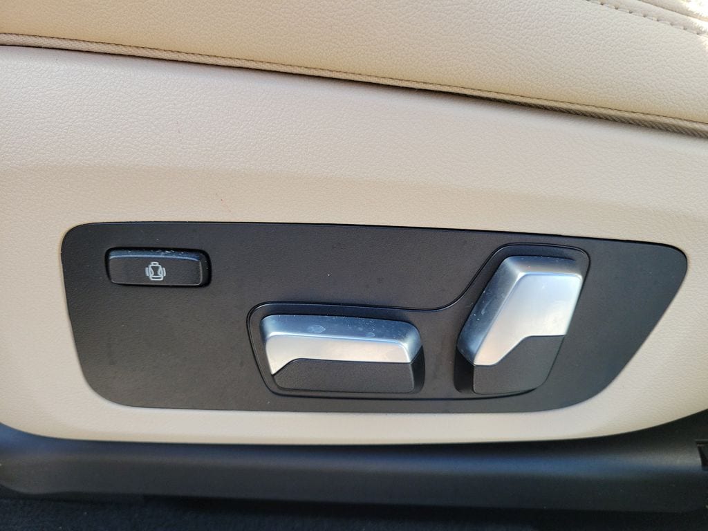 2020 BMW X3 30i - Photo 19