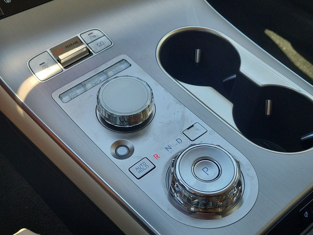 2026 GENESIS GV70 Advanced - Photo 25
