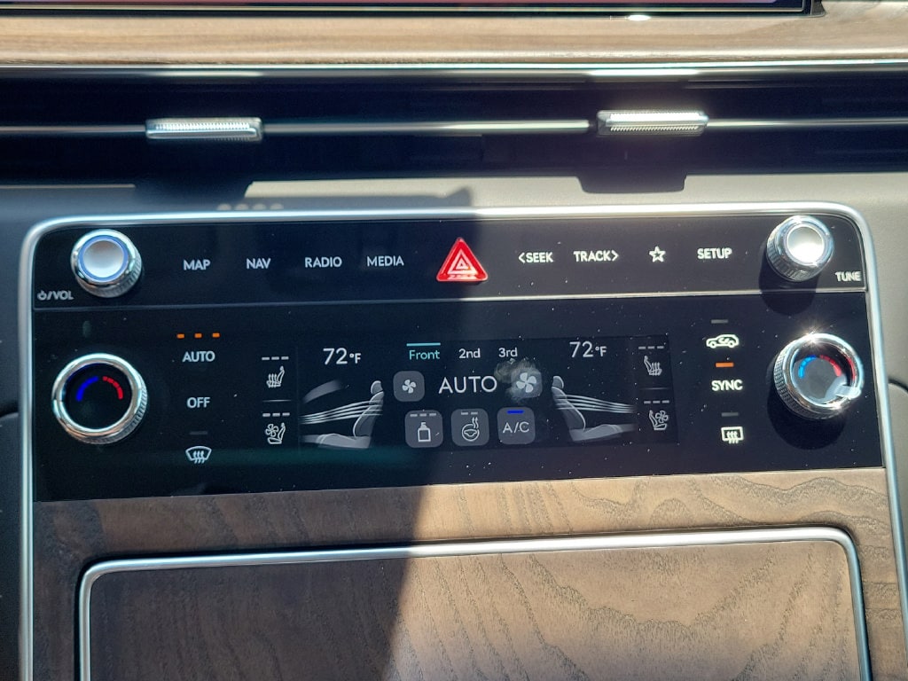 2026 GENESIS GV80 Advanced - Photo 15