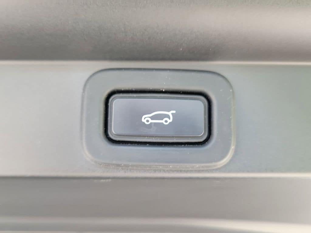 2023 Land Rover Range Rover SE - Photo 9