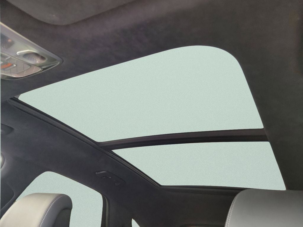 2025 GENESIS GV70 Sport - Photo 35