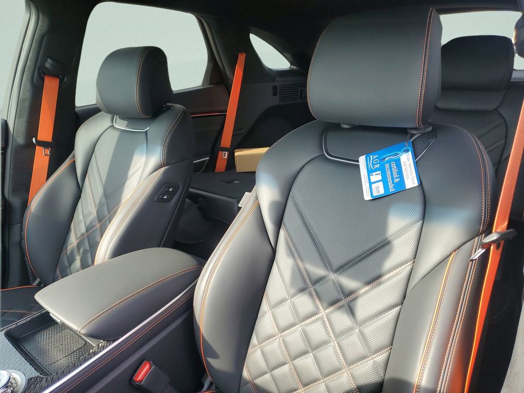 2026 GENESIS GV70 Sport Prestige - Photo 12