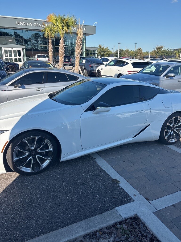 2018 Lexus LC 500 photo 2
