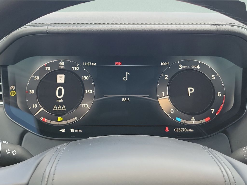 2023 Land Rover Range Rover SE - Photo 25