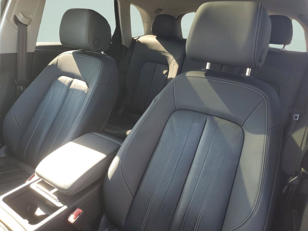 2026 GENESIS GV70 Sport Prestige - Photo 12