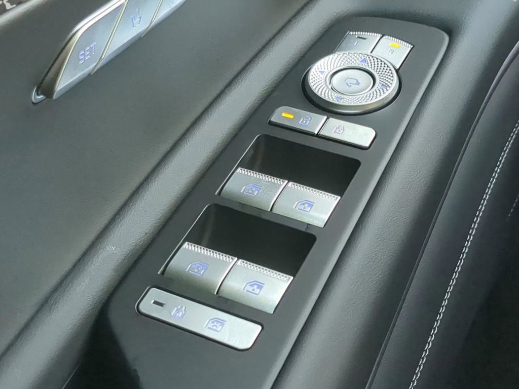 2025 GENESIS GV80 Prestige - Photo 28
