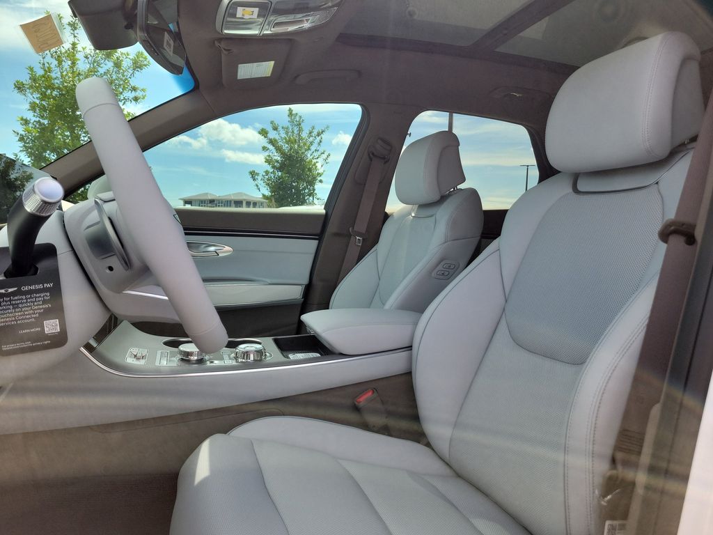 2026 GENESIS GV70 Advanced - Photo 17