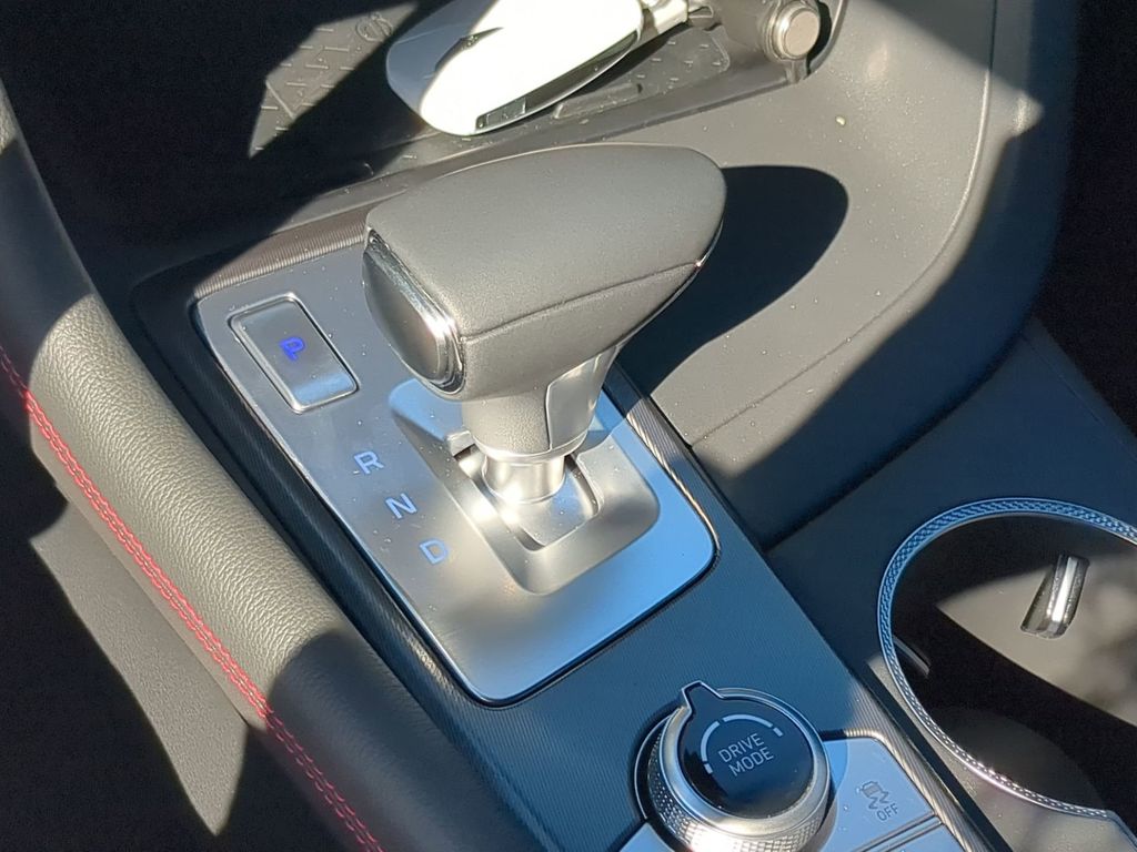 2025 GENESIS G70 Sport Advanced - Photo 25