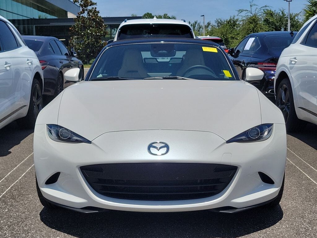 Used 2025 Mazda MX-5 Miata Convertible
