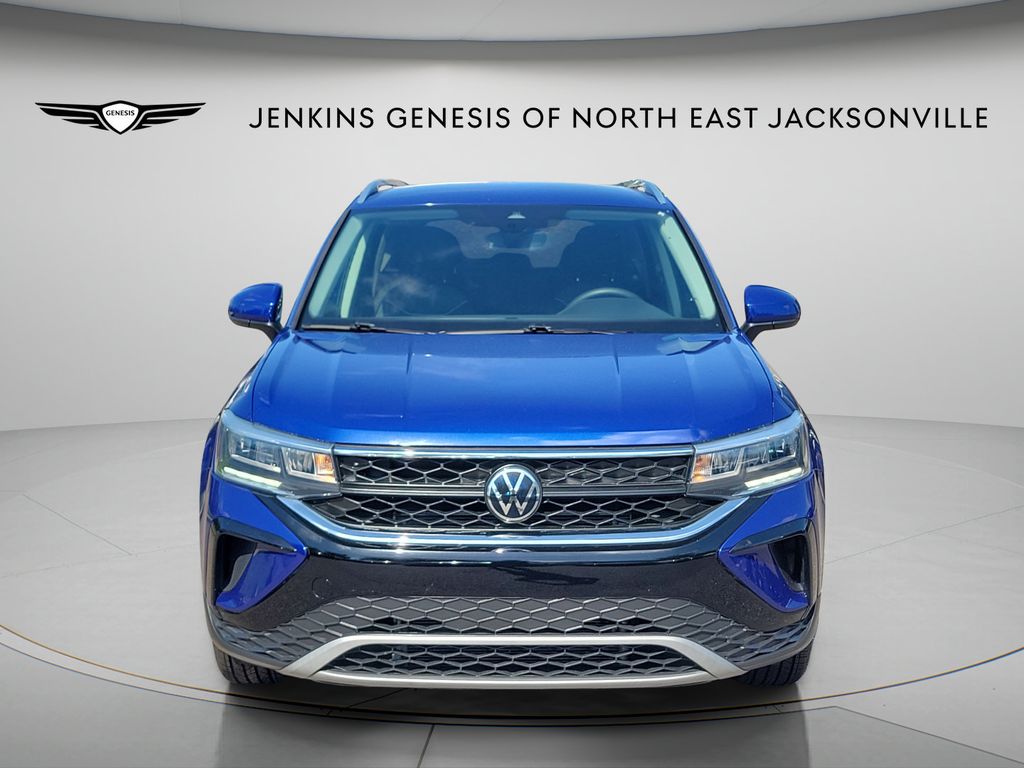 2023 Volkswagen Taos SE - Photo 6