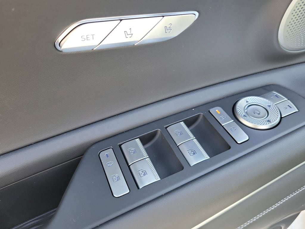 2026 GENESIS GV80 Prestige - Photo 17