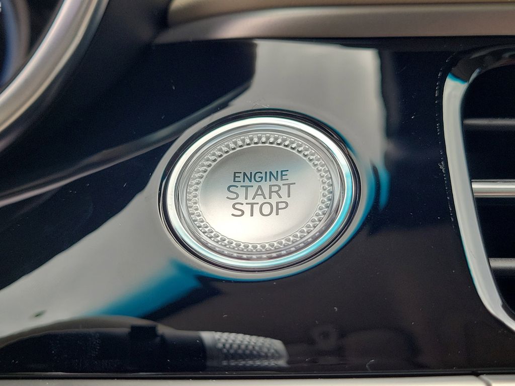 2026 GENESIS G70 31