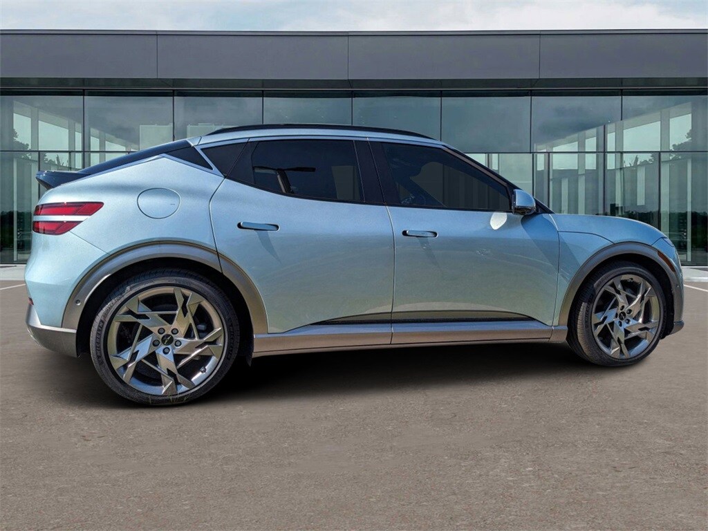 2023 Genesis GV60 Performance photo 2