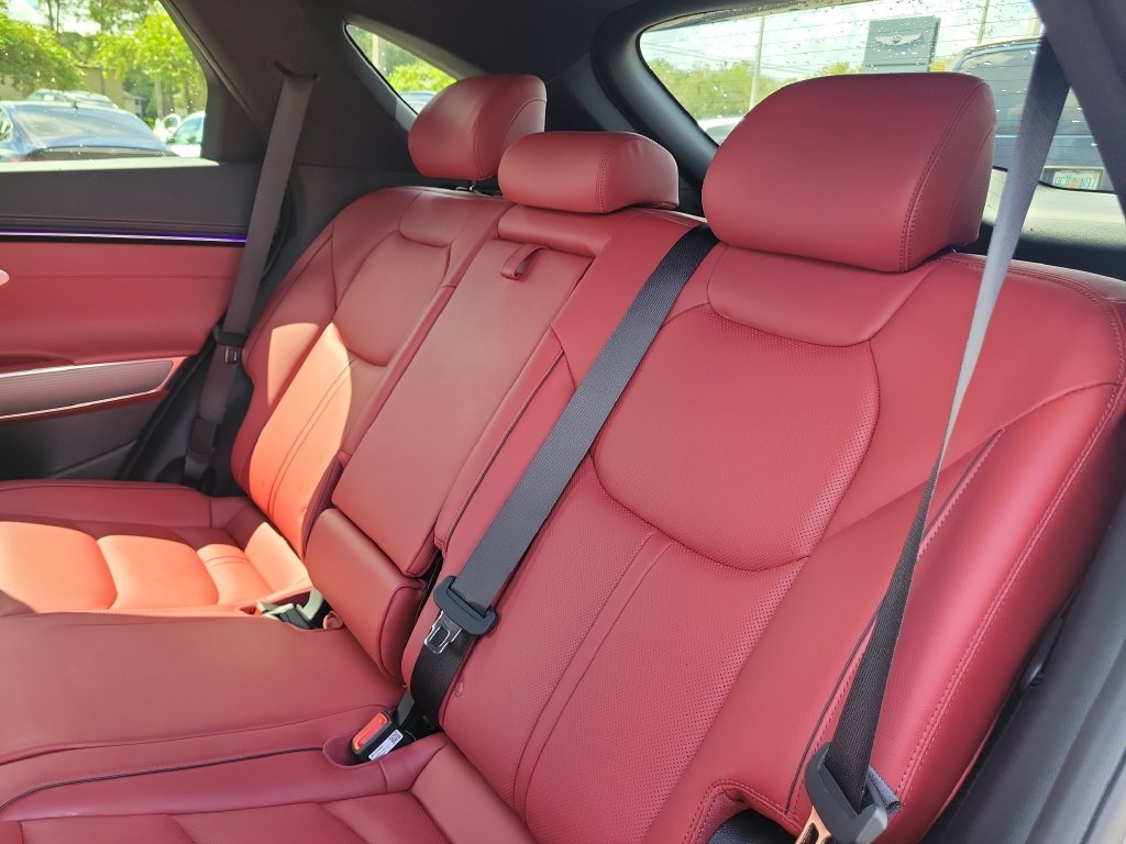 2026 GENESIS GV70 Sport Advanced - Photo 11