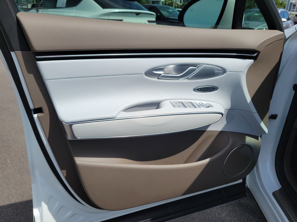 2026 GENESIS GV70 Advanced - Photo 19