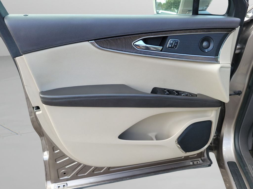 2019 Lincoln Nautilus Reserve - Photo 20