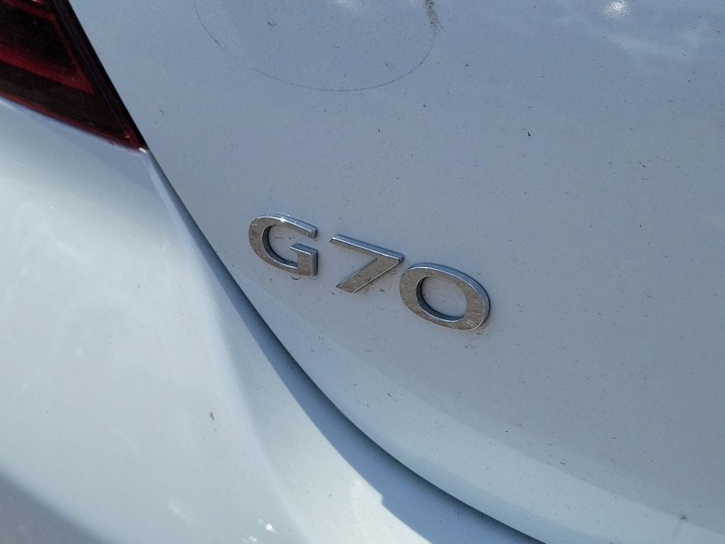 2025 GENESIS G70 Standard - Photo 36