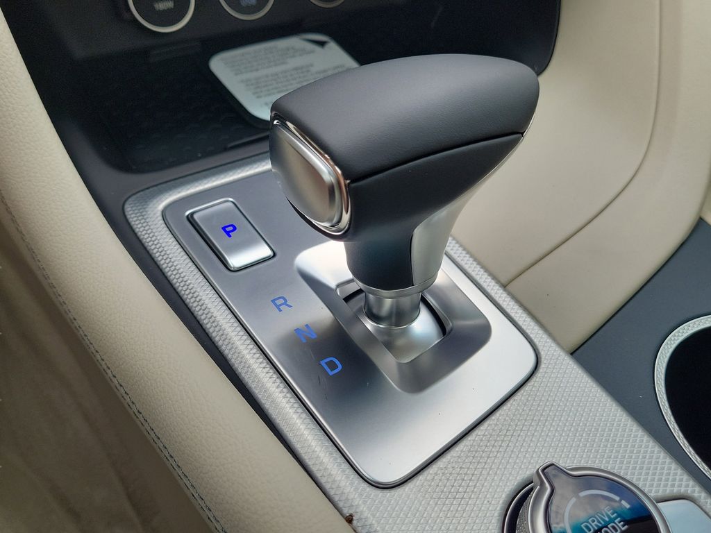 2026 GENESIS G70 9