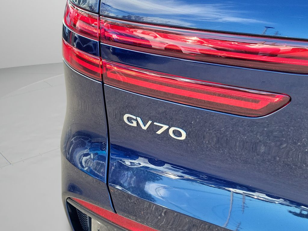 2026 GENESIS GV70 Standard - Photo 32
