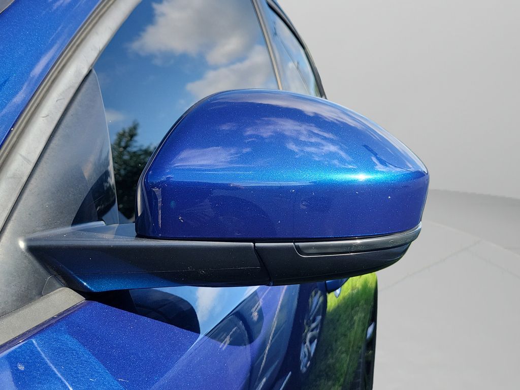 2023 Jaguar E-PACE SE - Photo 9