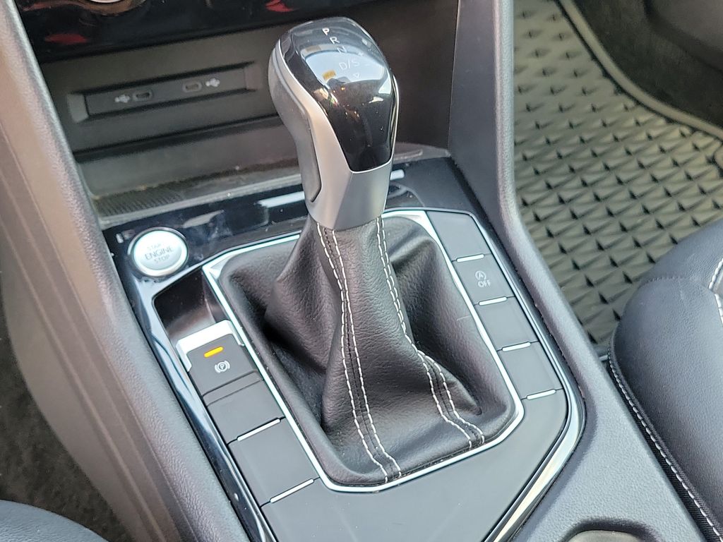 2023 Volkswagen Taos SE - Photo 41